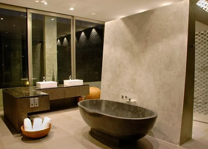 Modern 4bd With Pool Seminyak